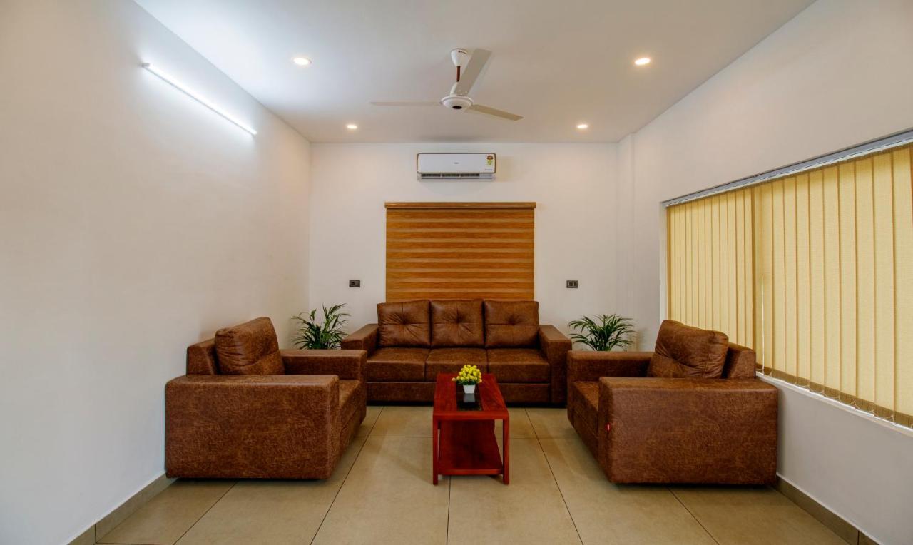 Treebo Amigos Residency Cochin Airport Hotel Kochi Exteriér fotografie
