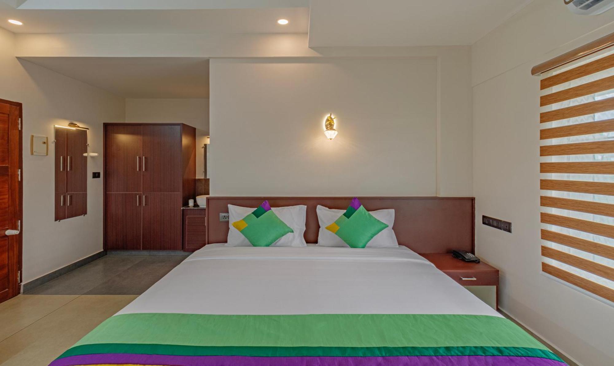 Treebo Amigos Residency Cochin Airport Hotel Kochi Exteriér fotografie