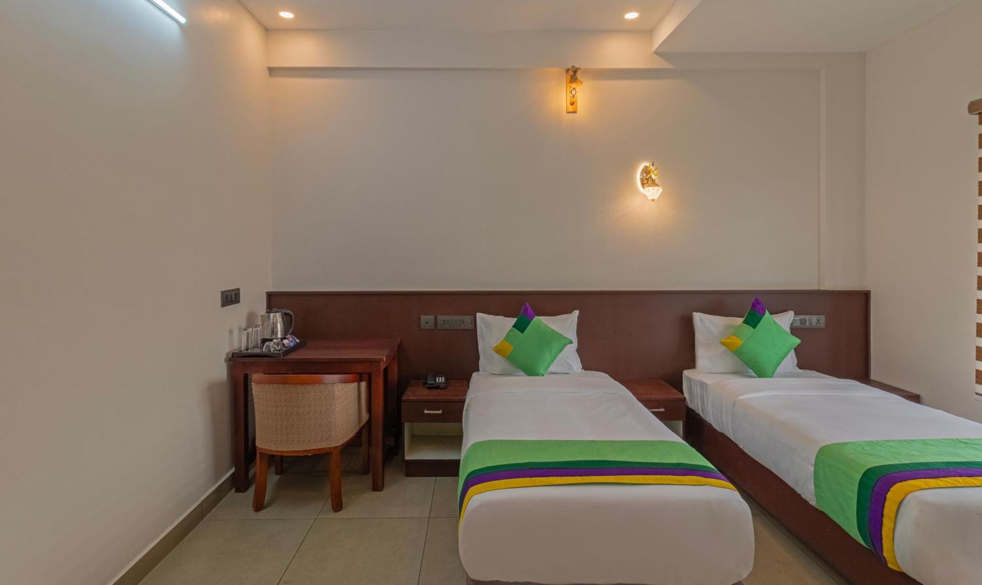 Treebo Amigos Residency Cochin Airport Hotel Kochi Exteriér fotografie