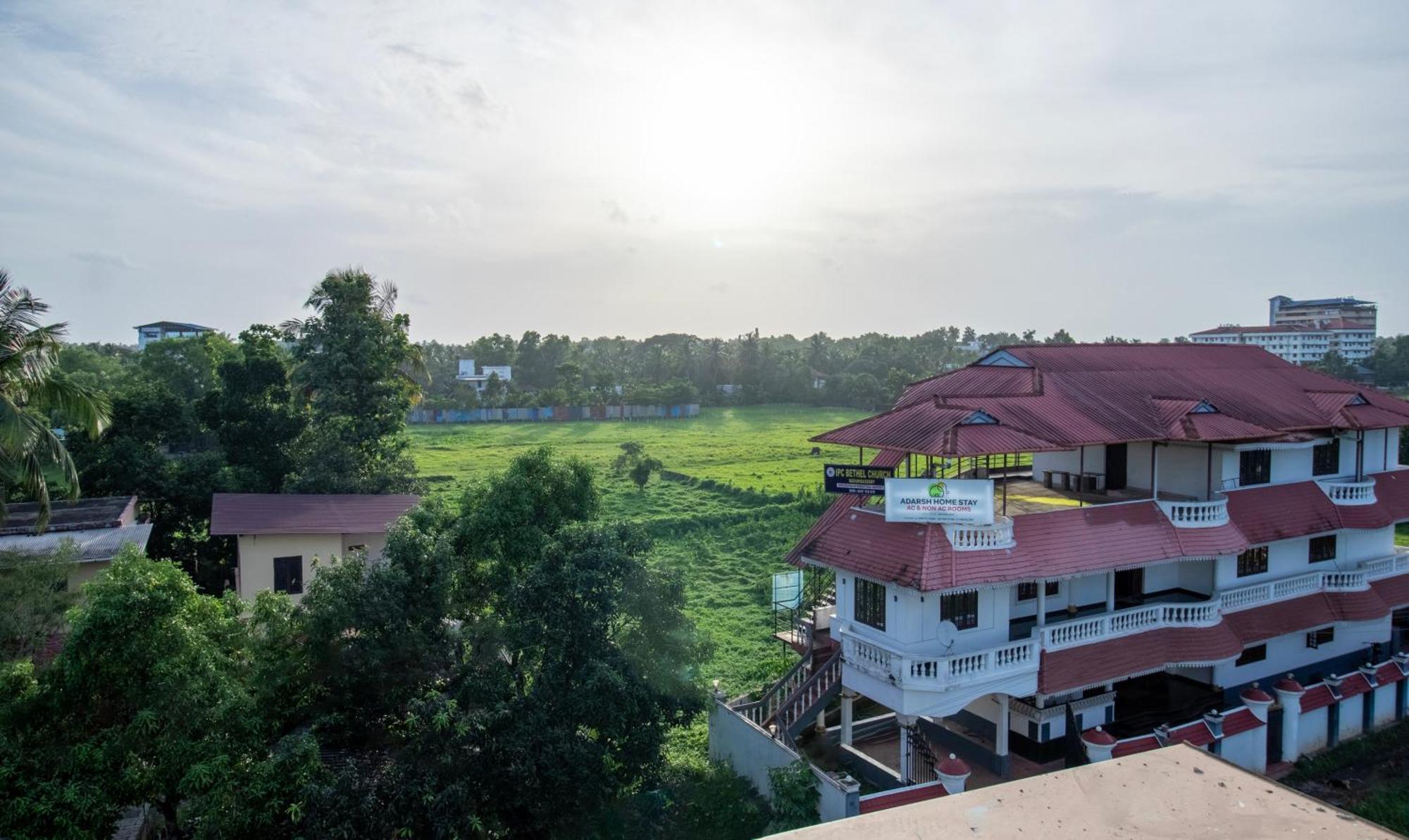 Treebo Amigos Residency Cochin Airport Hotel Kochi Exteriér fotografie